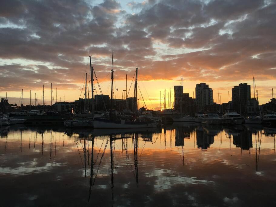 Luxury 1 Bed Ipswich Marina Apartment Free Parking Dış mekan fotoğraf